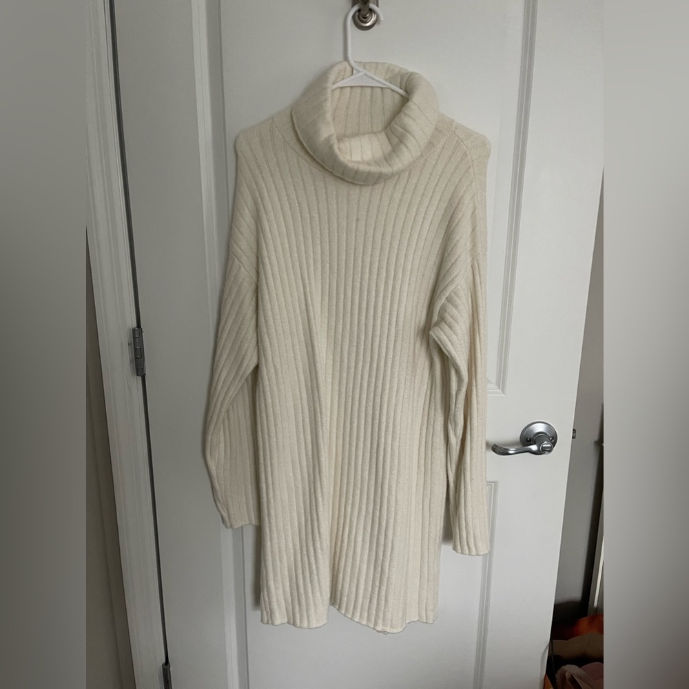 Abercrombie Sweater dress